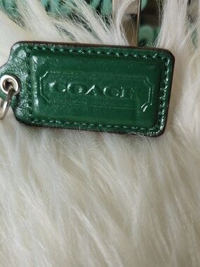 Coach GREEN Leather Logo Tag  hangtag